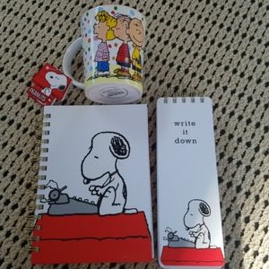 3 piece set of Graphique Snoopy